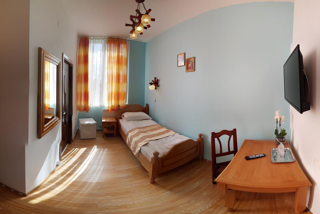 Pensiunea Muresul Târgu-Mureş Exterior foto